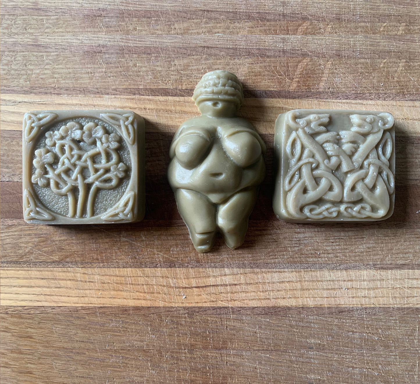 Abundance Soap - Mint, red clover, & basil